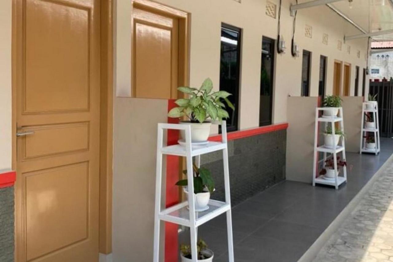 Reddoorz Syariah Near Hajimena Lampung Hotel Bandar Lampung Kültér fotó